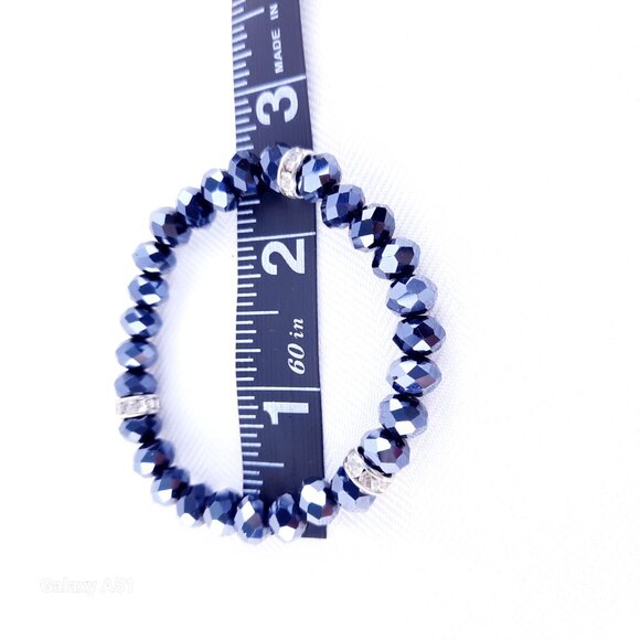 Black Bead & Diamond Bracelet - Picture 4 of 5